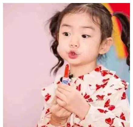 娱乐圈吃瓜爆料戚薇,揭秘明星背后的故事